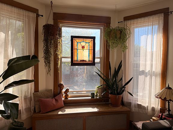 4th image of 2424 N Lawndale Ave #2