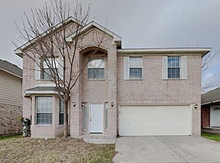 8212 Dynasty Dr, Fort Worth, TX 76123