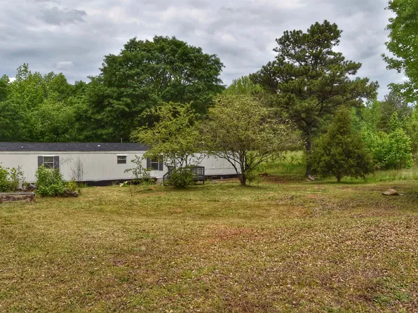 2543 Trammel Rd, Woodruff, SC 29388