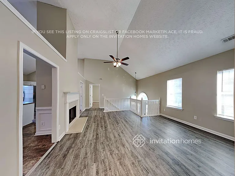 1155 Saint Phillips Ct — Photo 4