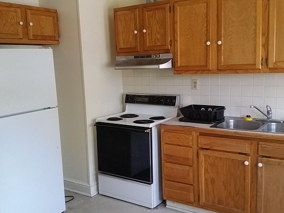 2nd image of 28276 Southampton Pkwy