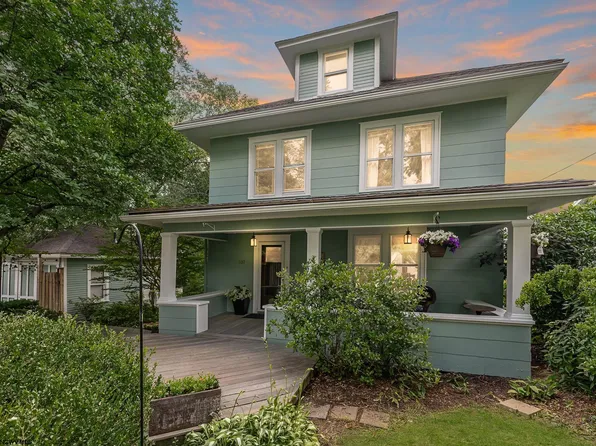 107 Ridgeley Rd, Morgantown, WV 26505