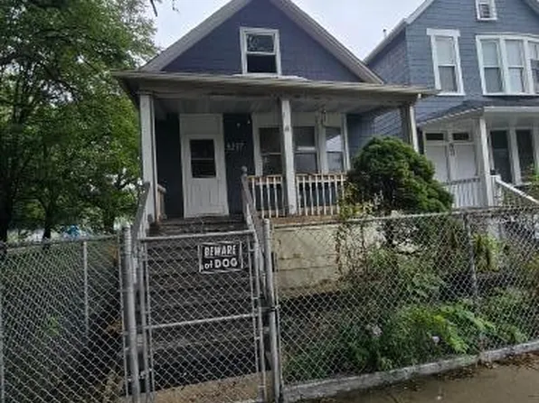 8237 S Burley Ave, Chicago, IL 60617