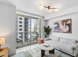 11 NE 6th St #ID1373682P, Miami, FL 33132