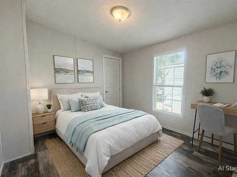 4125 Park St N #111 — Photo 3