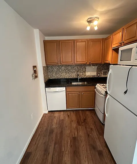 950 25th St NW #725N — Photo 1