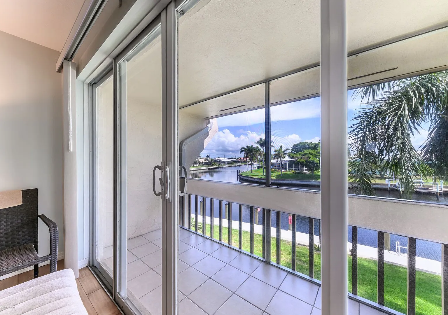 Annual Waterfront Rental Islander Point | Spectacular Views & Active Lifestyle — Photo 4
