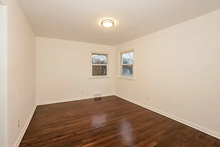 2674 Algonquin Dr — Photo 11