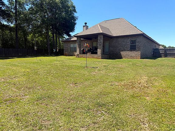 4th image of 4229 Saddlewood Dr