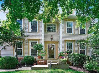 1033 Summer Wind Ln, Lexington, KY 40515