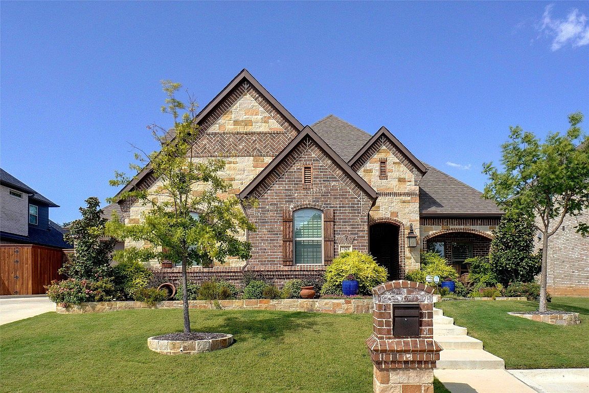 7321 Smithfield Rd, North Richland Hills, TX 76182 Zillow