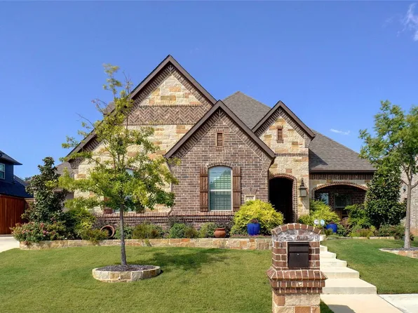 7321 Smithfield Rd, North Richland Hills, TX 76182
