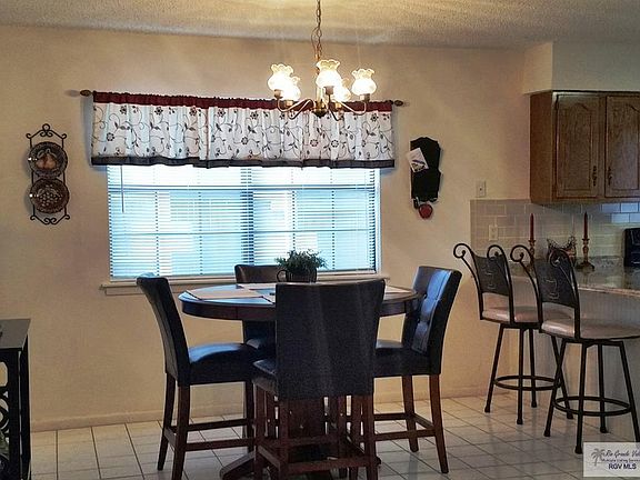 5th image of 2818 Nueces Dr