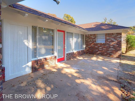 5th image of 5728 N Everest Ave