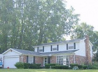 19235 Jeffrey Ln, Southfield, MI 48075