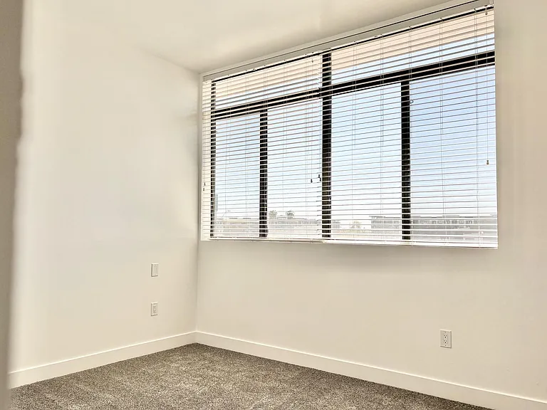 7301 E Minnezona Ave #1007 — Photo 27