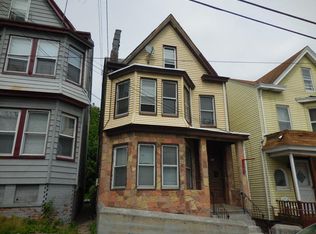 32 Belle Ave, Paterson, NJ 07522