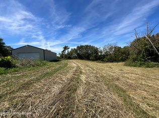 615 Timberline Dr, Taylorsville, KY 40071