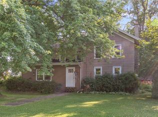 5993 Lake Bluff Rd, North Rose, NY 14516