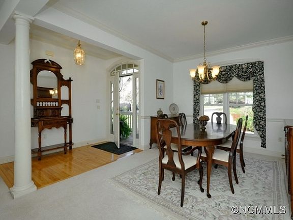 3rd image of 6 Split Creek Ct