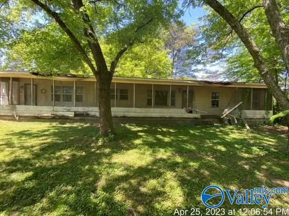 100 Henley St, Albertville, AL 35951