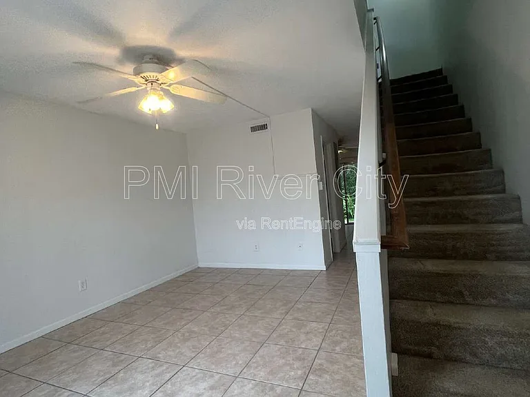 2300 Twelve Oaks Dr #F2 — Photo 10