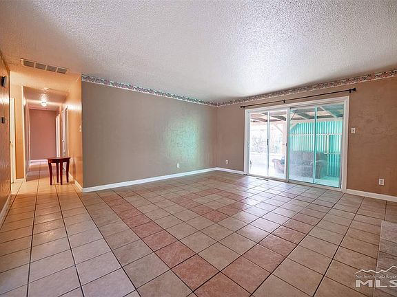3rd image of 1835 Greenbrae Dr
