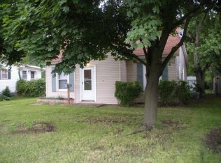 1831 W Nichols St, Springfield, MO 65802