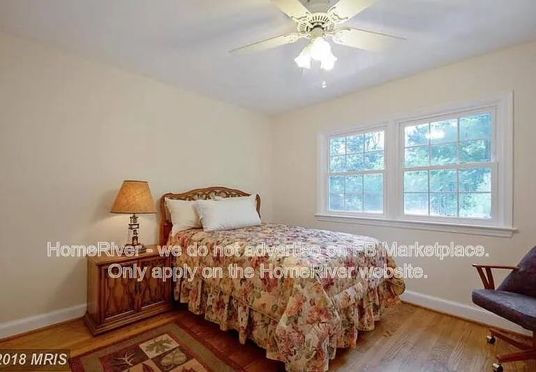 4417 Neptune Dr — Photo 20