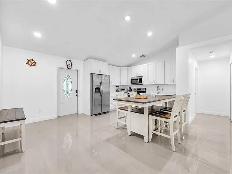 4211 Floating Orchid Ct — Photo 7