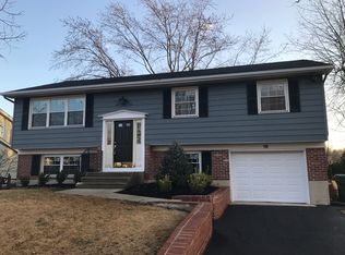 16 Waverly Rd, Cherry Hill, NJ 08003