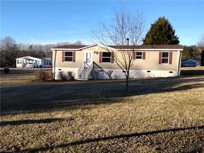9335 Pearl Dr, Rural Hall, NC, 27045