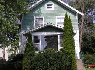 920 North Ave, Waukegan, IL 60085