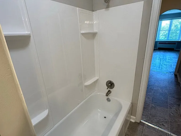 Greenside Manor — Photo 110