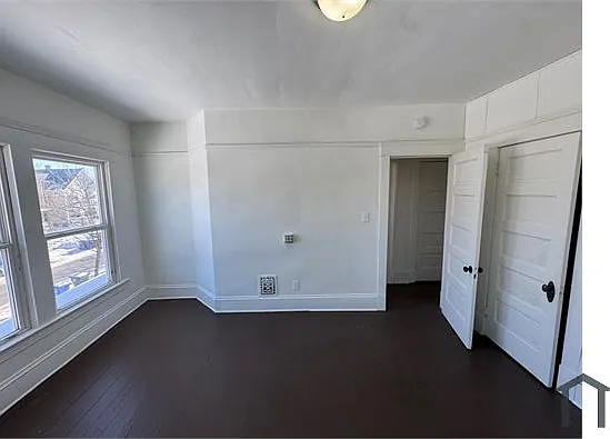 3300 W 98th St #3 — Photo 1
