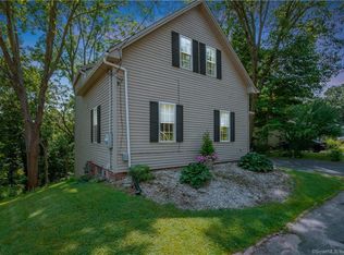 258 Spring St, Meriden, CT 06451