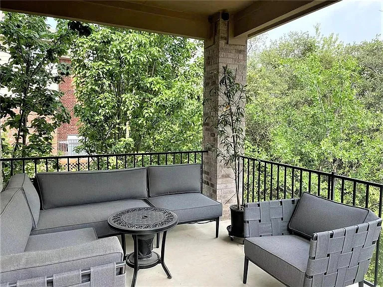 12709 Lee Park Ln — Photo 26
