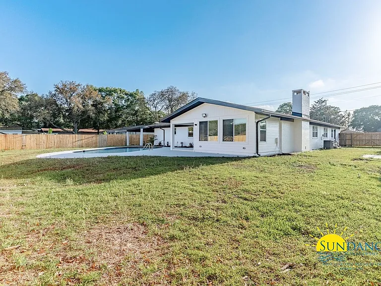 618 Country Club Ave — Photo 17