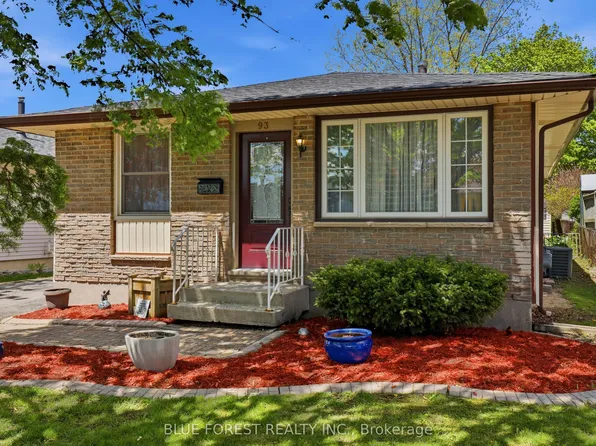 93 Nicholas Cres, London, ON N6E 2E8