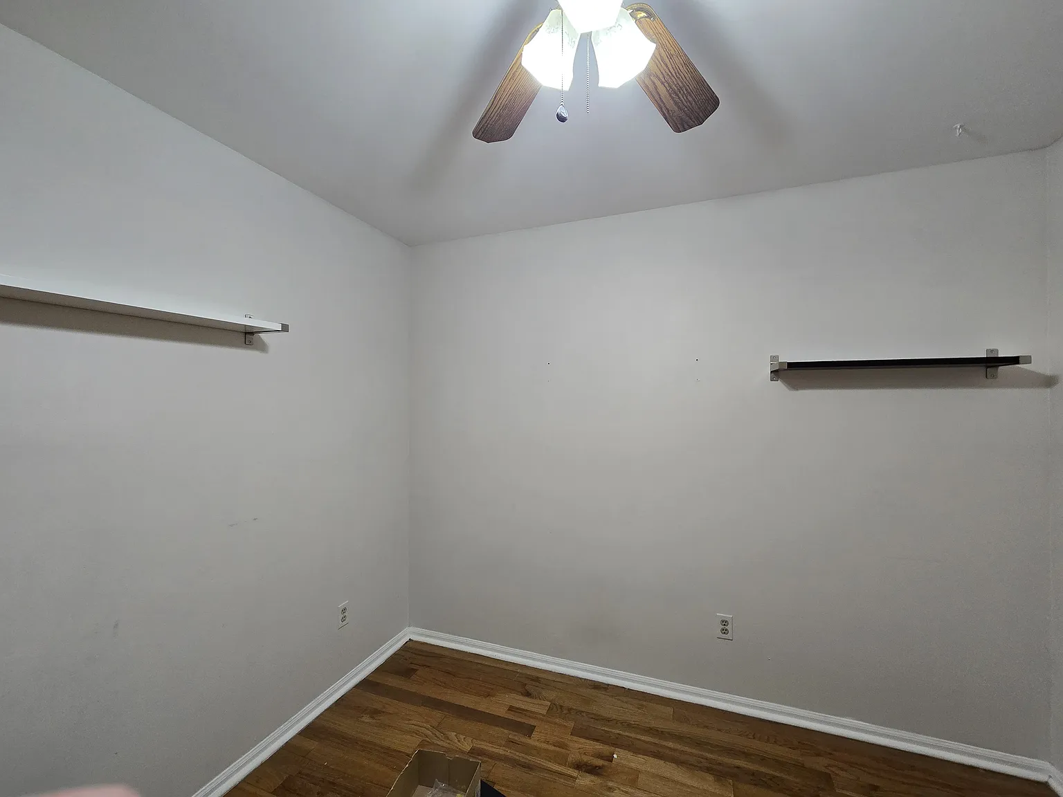 2 bed, 1.5 bath, 900 sqft, $2,100 — Photo 4