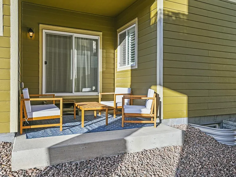 7685 Camille Ct — Photo 23