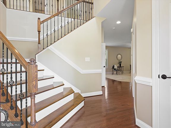 4th image of 41586 Revival Dr