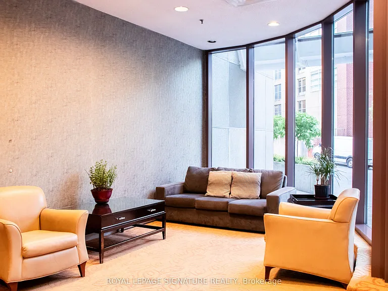 1001 Bay St #3403 — Photo 40