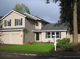 15600 SW Tanager Dr, Lake Oswego, OR 97035