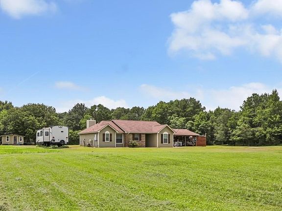 4th image of 1308 County Road 109