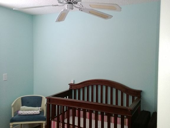 2nd image of 3859 Berkshire Ct