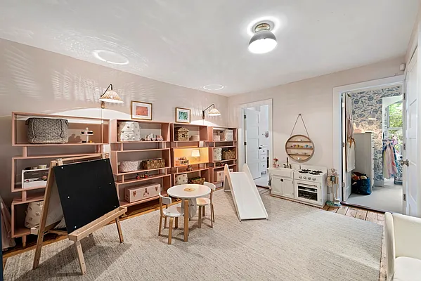 Sold by SERHANT. | media 6