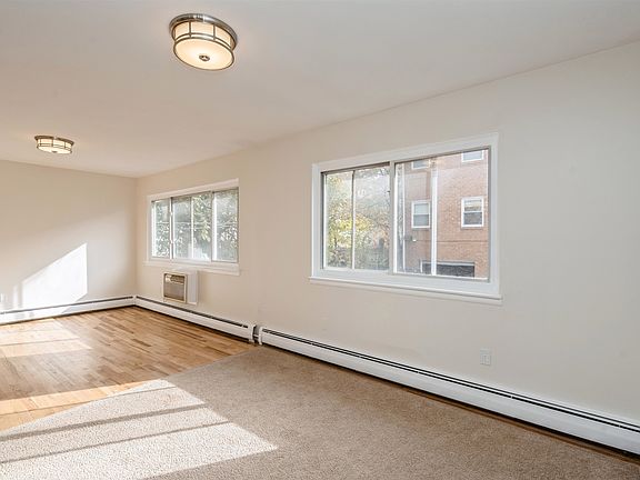 4th image of 1476B 68th St #B