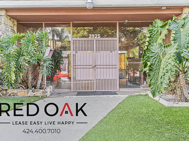 3925 Roxanne Ave #19 — Photo 18