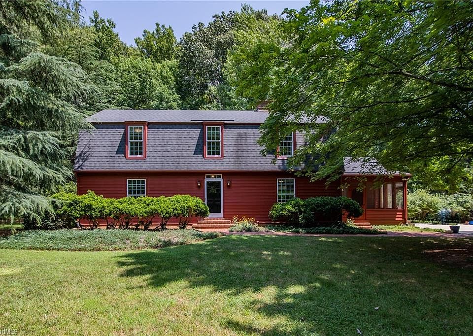 1st image of 6804 Bronco Ln